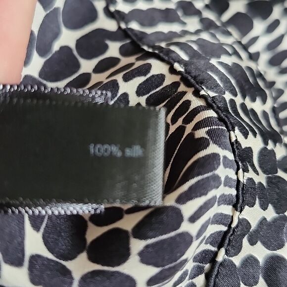 The Limited 100% Silk Sleeveless Black & White, Peplum Tie Back Blouse M - Picture 6 of 6